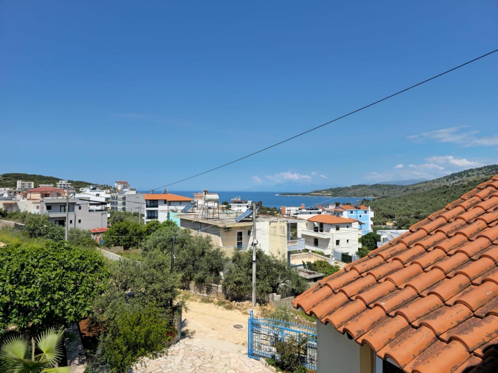 Caushi Apartments Ксамил Екстериор снимка