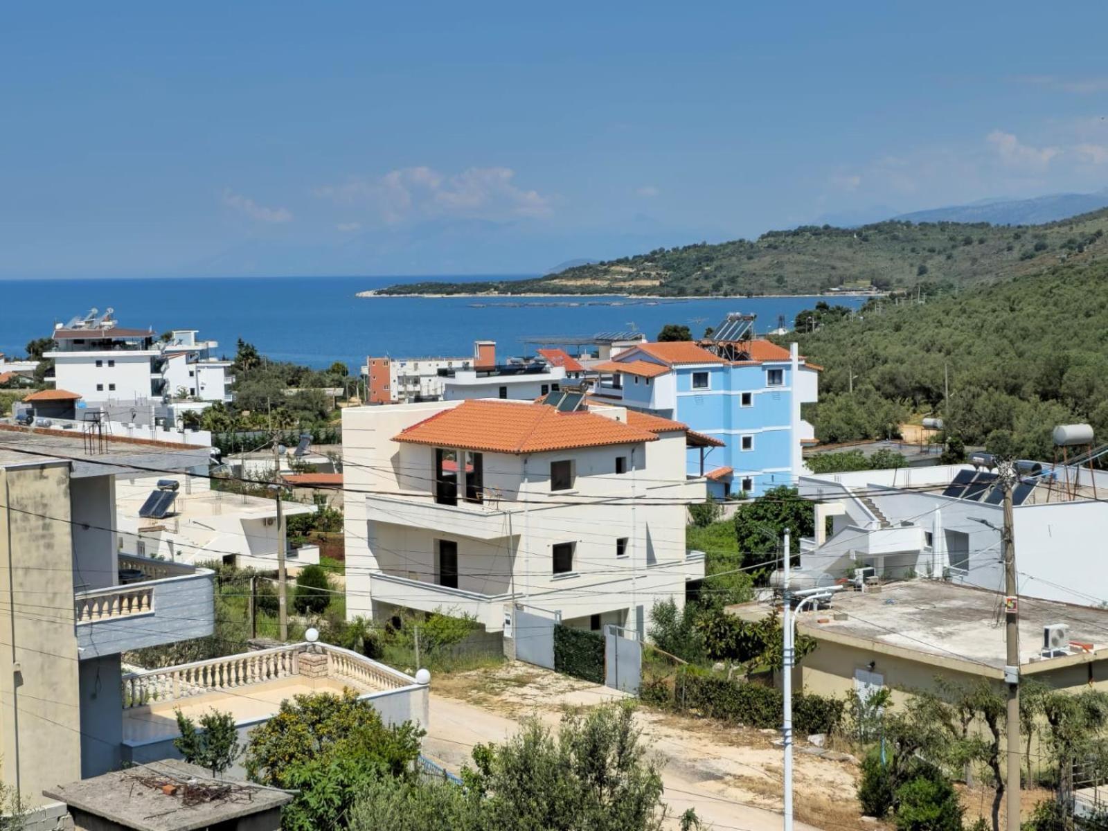 Caushi Apartments Ксамил Екстериор снимка