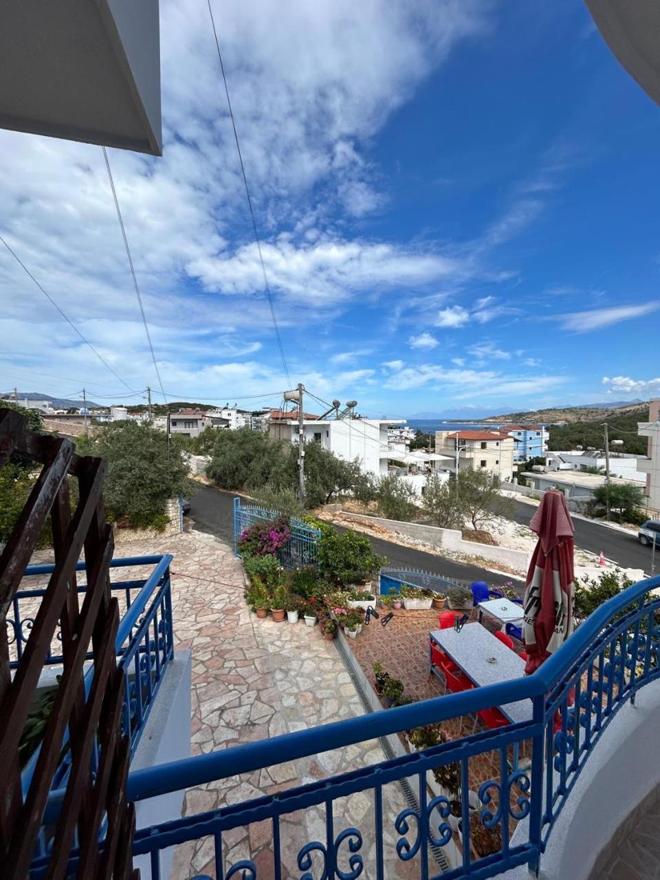Caushi Apartments Ксамил Екстериор снимка